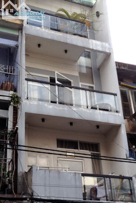 Bán nhà đường Nguyễn Chí Thanh, Quận 10, DT 3,4x18m, nở hậu 3,7m, căn góc, giá 16.7 tỷ