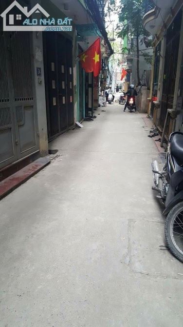 Chính chủ cần bán nhà ngõ 46 ĐỊNH CÔNG gấp, khách mua chỉ cần dọn về ở luôn trước tết - 5