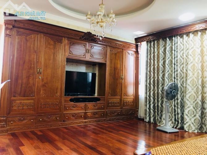 Cần bán, Phân lô. TSQ .MỖ LAO 77m2 x 5 Tầng Thang máy