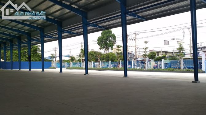 Cho thuê gấp kho xưởng MT Lê Văn Khương, diện tích 4.000m2, giá tốt - 4