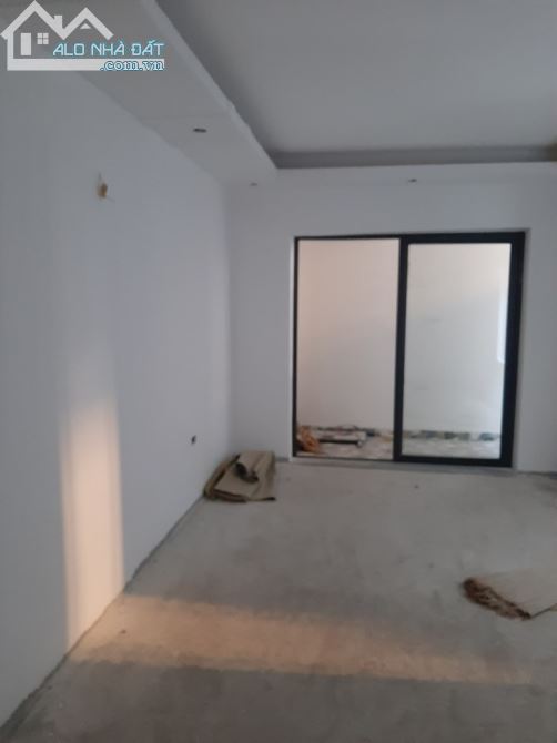 Bán nhà Tam Trinh. DT 35m2 * 4 tầng. Giá 2,7 tỷ - 3
