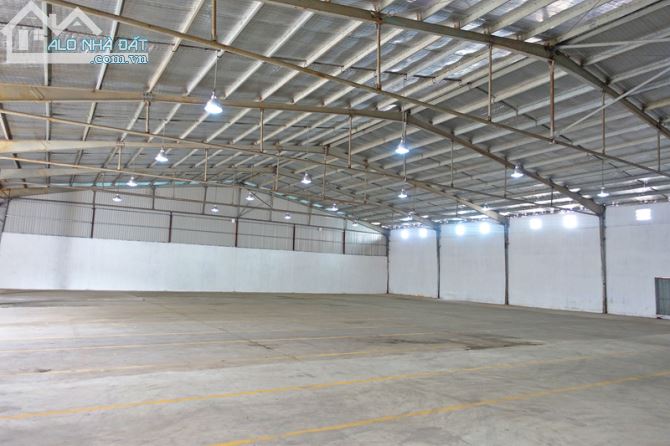 Cho thuê gấp kho xưởng đường Cộng Hoà, P.4, Tân Bình, DT 24.814m2 giá tốt - 1