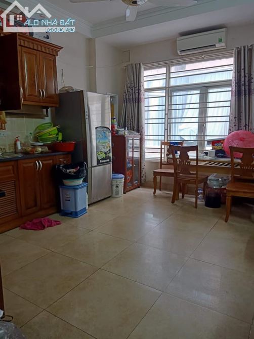 Hót hót hót nhà lô góc Mặt Phố Vũ Tông Phan, Thanh Xuân 60m2, 5 tầng, mt 4.2m, chỉ 18 tỷ, - 2