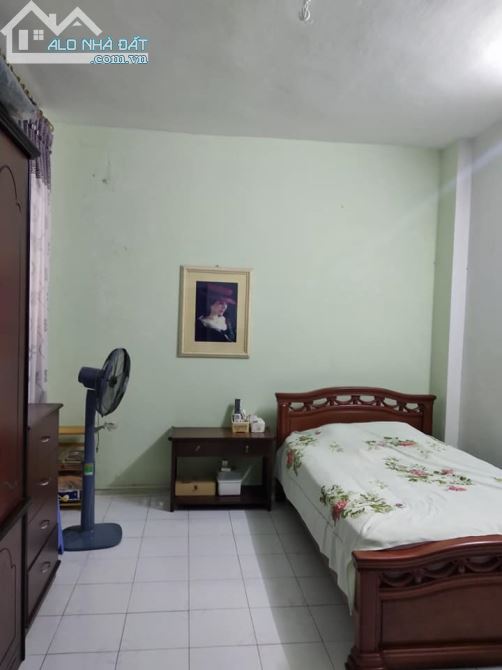 Bán nhà phố Nguyễn Phúc Lai 5 tầng, diện tích 39m2 mặt tiền 4m giá 5 tỷ - 1