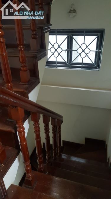 Nhà đẹp 5 tầng phố Nguyễn Phúc Dt 36m2 Mt 4m, giá 4,6 tỷ, Ngõ thông sang phố Láng Hạ - 1