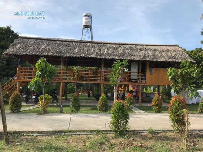 Ngộp. Bán resort 22 phòng bungalow sẵn thương hiệu kinh doanh tại Cửa Lấp, Phú Quốc - 1