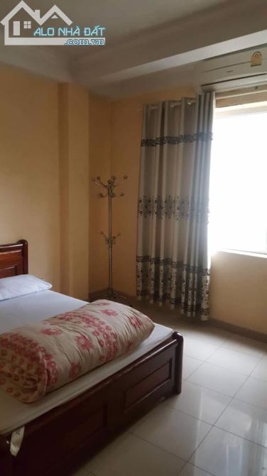 Cần bán gấp nhà 4 tầng phố Nguyễn Phúc Lai, Dt 34m2 Mt 4m giá chỉ 3,9 tỷ - 1