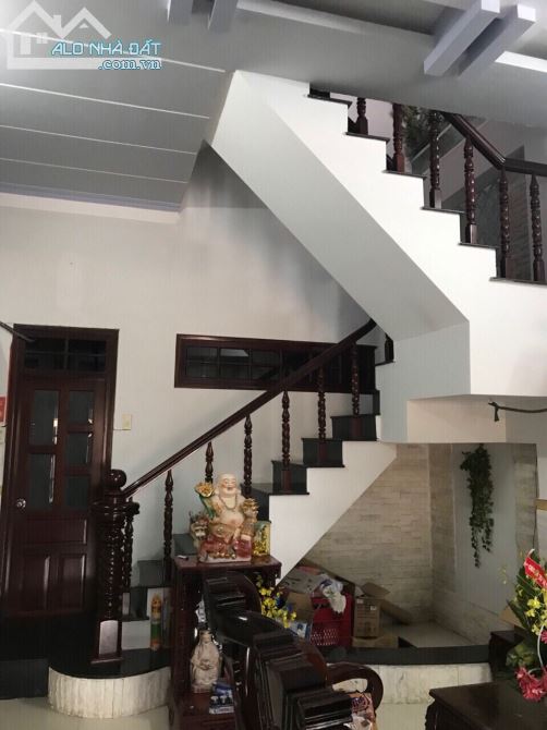 Nhà trệt 02 lầu – 8.4m x 21m – MT Lê Quang Chiểu - 2