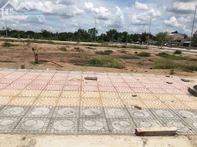 Bán gấp 2 lô đất Thắng Lợi Riverside Market chỉ 1ty990/5x22m2 TT Cần Đước đã có sổ hồng - 4