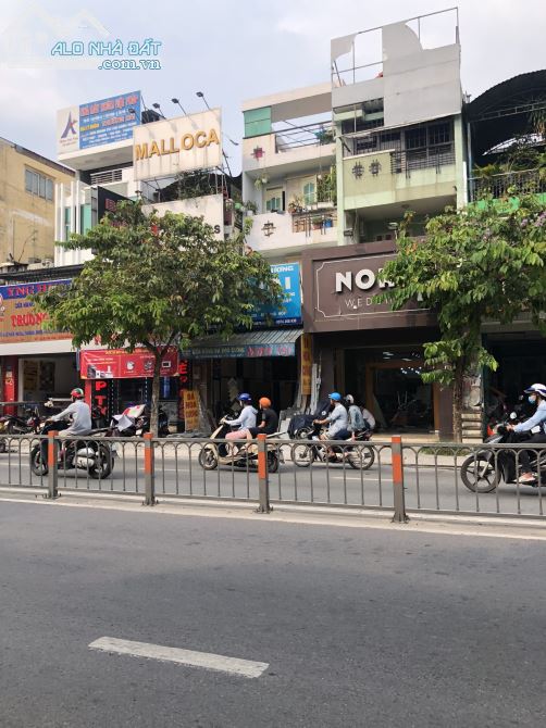 Bán nhà Dương Quảng Hàm, P5, Gò Vấp, 6.2m x23m vuông vức, giá: 9.7 tỷ. - 1