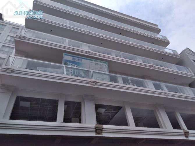 Cho thuê nhà 146m, 6 lầu tại Huỳnh Khương Ninh,q1