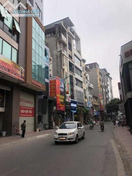 Mặt phố, vỉa hè, kinh doanh   - Nghi tàm DT 80m2 x 5 tầng, mặt tiền 5m, giá chào 23 tỷ - 5