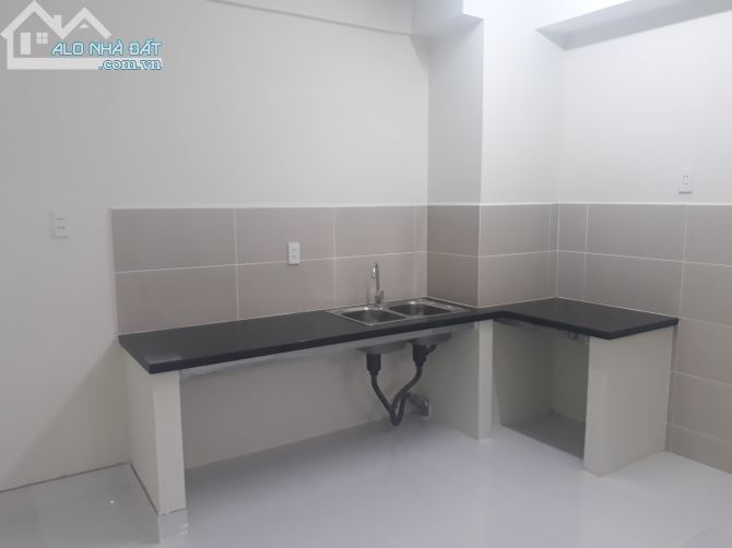 CĂN HỘ 60M2 MỚI TINH 2PN 2WC GIÁ 6 TRIỆU BAO PHÍ QUẢN LÝ 1 NĂM, HỒ BƠI, SIÊU THỊ - 2