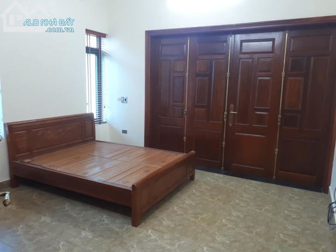 Chính chủ cần cho thuê ngôi nhà 5p ngủ thuộc phường Kinh Bắc - TP Bắc Ninh - 5