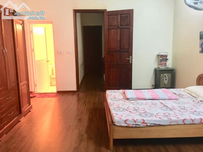 Bán nhà Phân lô đường Minh Khai, gần Time City, 65m2, đường rộng như Phố 15m, Kinh doanh - 2