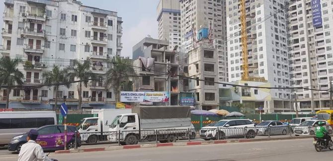 BÁN NHÀ MẶT PHỐ MINH KHAI, 186m2, mặt tiền 11,2m. 39 tỷ