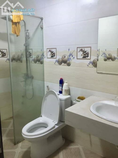 Cần Bán nhà mặt phố DƯƠNG VĂN BÉ Minh Khai Hai BÀ Trưng 79m2 x 5T QH Đã xong Lô góc 25 tỷ