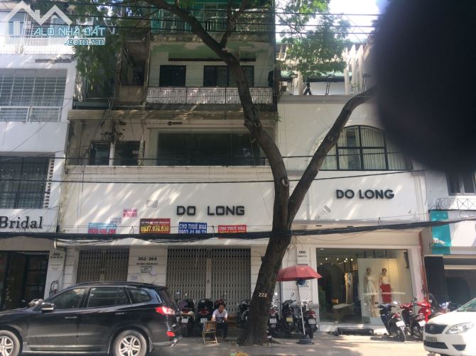 Cho thuê nhà 176m, 2 lầu tại Võ Văn Tần,q3