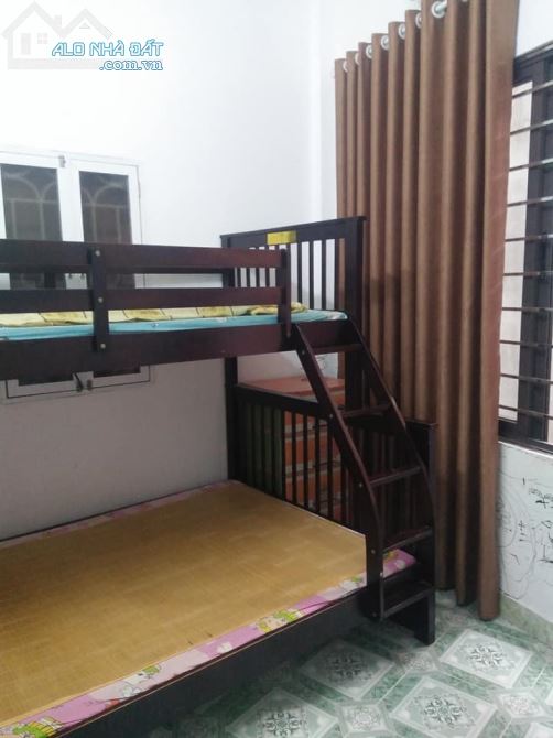 Bán nhà Tân Mai, DT 33m2  * 4 tầng. Giá 2,5 tỷ - 3