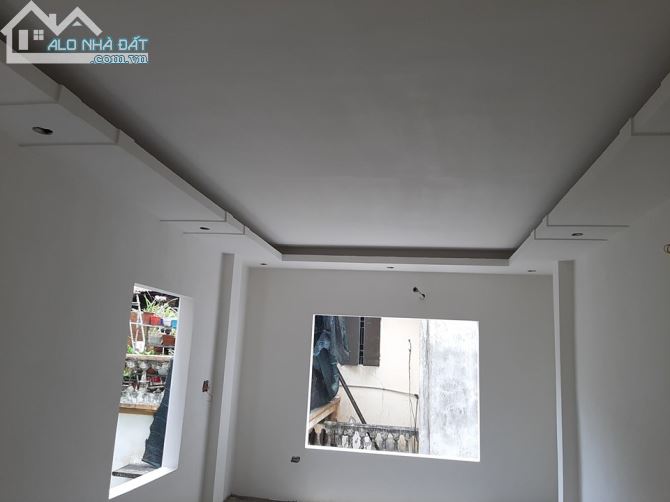 Bán nhà ngõ phố Đại Từ, DT 45m2 * 5 tầng, Giá 2,8 tỷ - 4