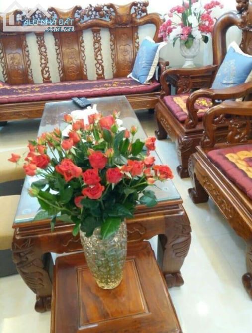 Ngõ  Phố Kim Đồng,  Hoàng Mai kinh doanh, ôtô 2 chiều 4 tầng, 120m2,  giá 32 tỷ - 4