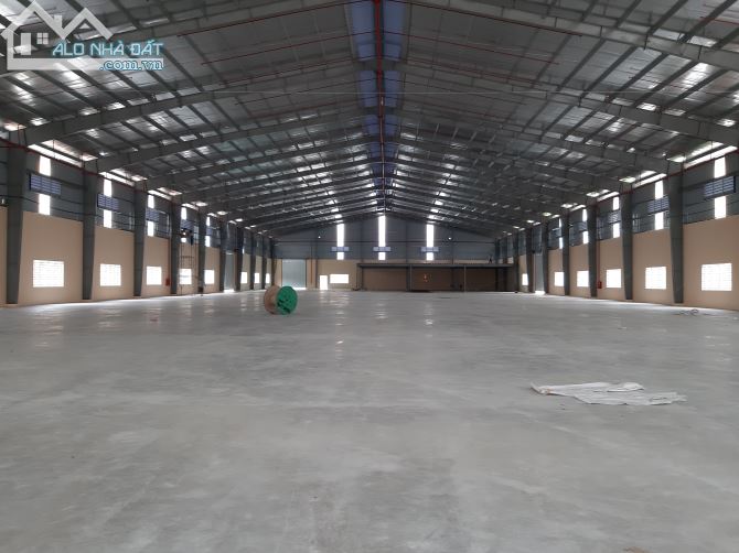 Bán 2 nhà xưởng 5800m2 và  11.500 m2 Cụm CN Đức Hòa Hạ, Đức Hòa, Long An