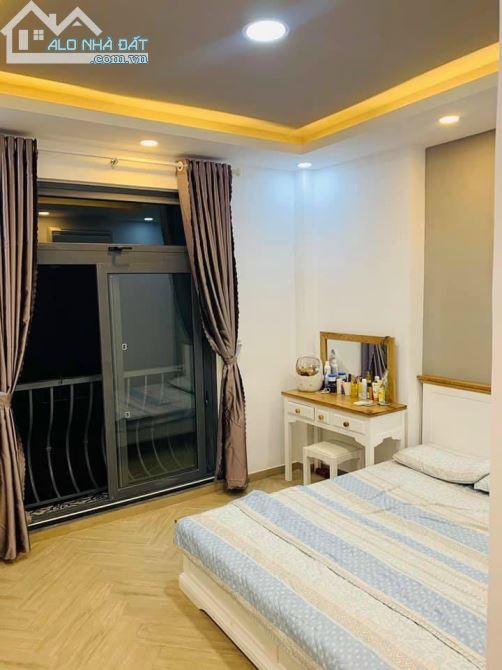 Bán nhà Huỳnh Văn Bánh Quận Phú Nhuận, 44m2 nhà lô góc xây đẹp như khách sạn chỉ 5.38 tỉ - 2