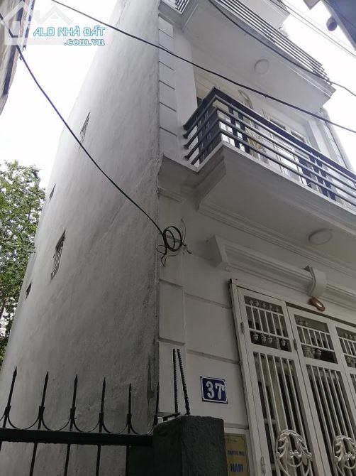 Bán nhà 5 tầng mặt ngõ 72 đường Nguyễn Trãi, Cạnh Ngã tư Sở, giá 3,9 tỷ, kinh doanh nhỏ