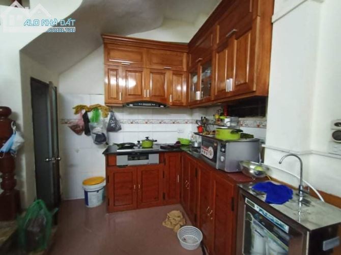 Bán nhà 5 tầng phố Trần Hữu Tước, cạnh Hồ Đắc Di, 45m2, mặt tiền 4m, giá 4,5 tỷ - 3