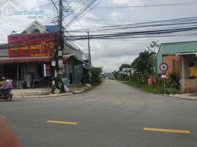 Bán gấp đất trên đường Đức Hòa Thượng, gần trường học, giá 950 Triệu, sổ riêng chính chủ - 1