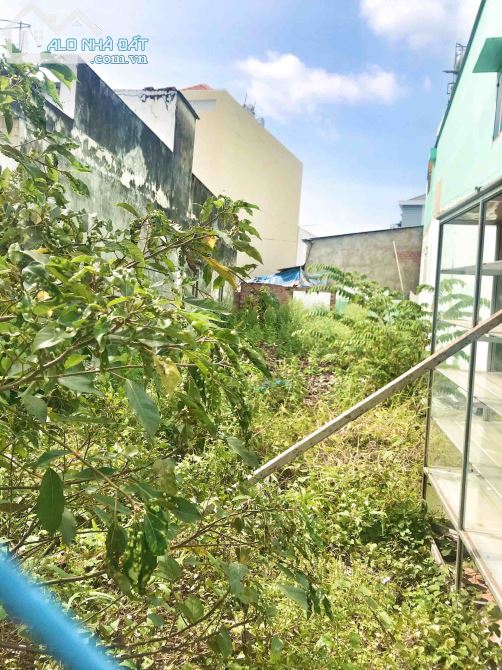 Bán lô đất Mặt tiền đường Nguyễn Văn Hoa. Phường Thống Nhất, TP.Biên Hòa. ● 140m2 Sổ riêng - 2