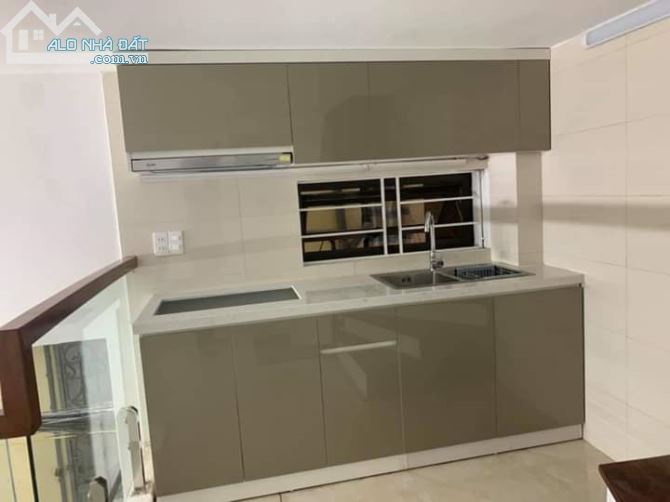 Bán nhà ở Phố Kim mã,  Ba đình 30m2, đc xây 5 tầng, giá chỉ 2,9 tỷ. - 1