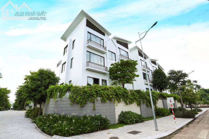 Biệt thự liền Quận Long Biên - Tuyêt phẩm giới hạn chỉ có 66 căn Biệt thự Đơn lập và SL - 5