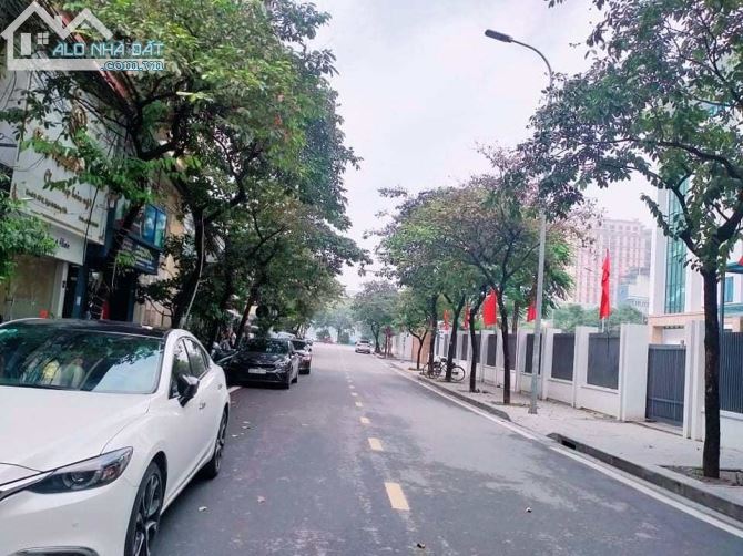 Bán nhà phân lô Hoàng Cầu - mặt tiền khủng - kinh doanh đỉnh. - 5