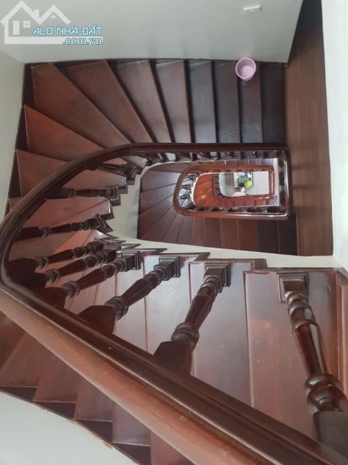 Cần bán gấp nhà 4 tầng Ô tô đỗ cửa phố Phạm Ngọc Thạch 50m2 Mt 4m giá 8 tỷ 100tr - 4