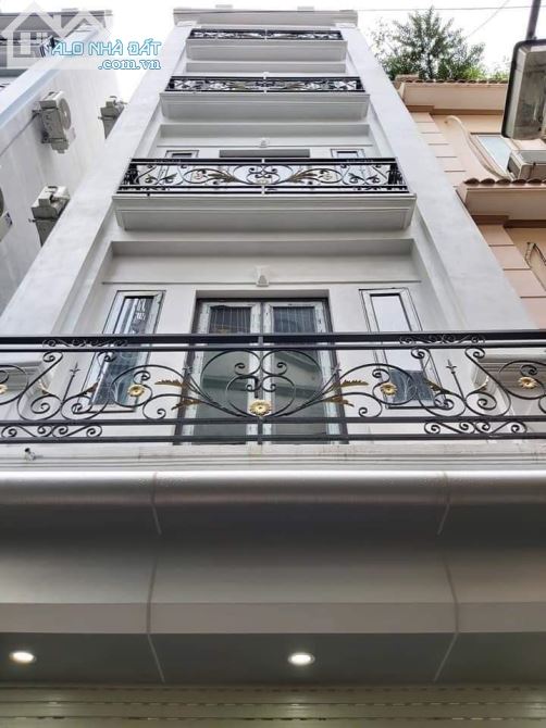 Bán nhà mặt phố Vũ Thạnh, gần Giảng Võ, 40m x5 tầng Mt 4,5m. giá 9 yut 500tr - 1