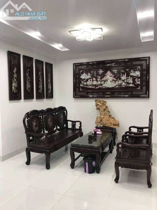 Bán nhà mặt phố Phan Đình Giót, Hà Đông 97m2x4T MT 6.3m, kinh doanh lý tưởng, Giá 12 tỷ