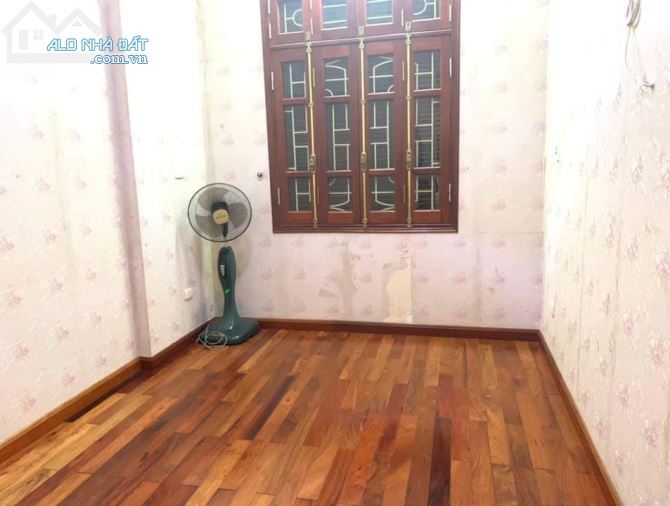Bán nhà đường Tô Hiệu, Hà Đông, 70m2, ô tô vào nhà, kinh doanh chỉ 7 tỷ.