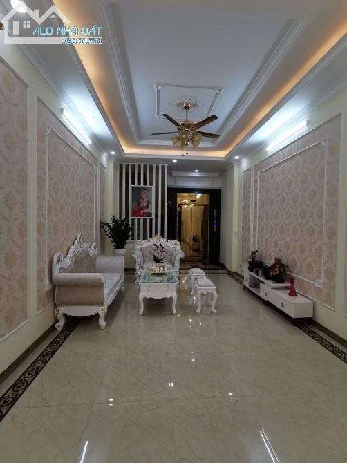 Siêu phẩm phân lô Đền Lừ 60m × 6 tầng kinh doanh lộc giá 29 tỷ - 1