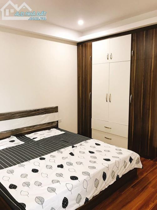 Cơ hội cực tốt thuê ở căn hộ Lê Văn Lương 3pn full cao cấp giá siêu rẻ chỉ 15tr/tháng - 2
