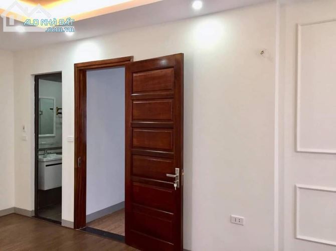 Nhà đẹp 5 tầng đường Vũ Trọng Phụng, 45m x5 tầng, giá chỉ 6,2 tỷ, - 2