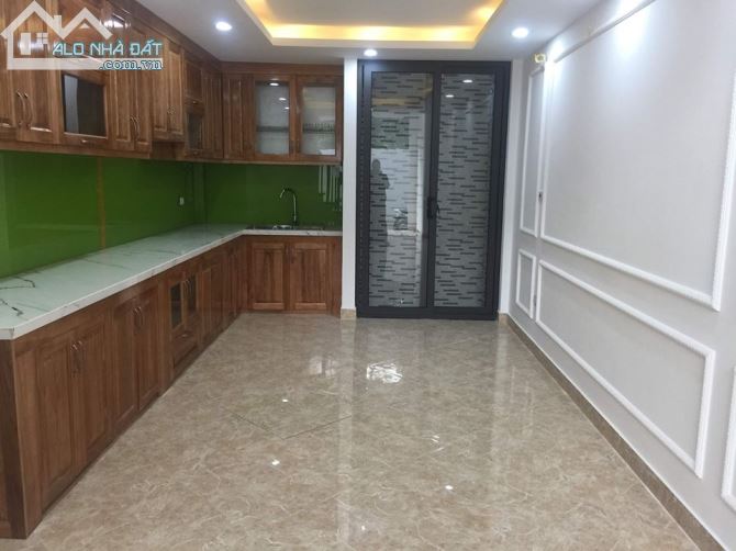 Bán nhà cực đẹp phố Chùa Bộc 45m2 x4 tầng Mt 4m giá chỉ 5 tỷ 500tr - 2