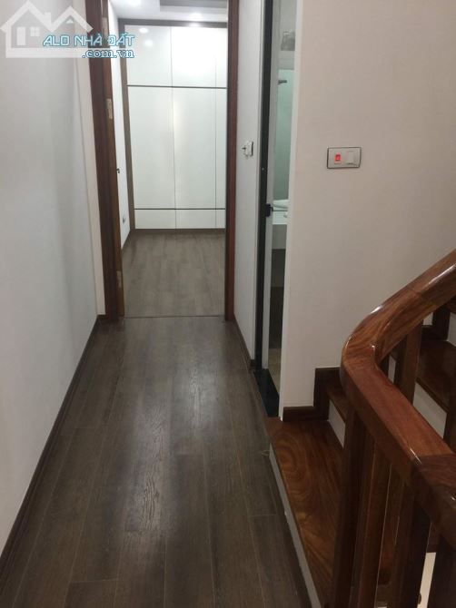Bán nhà cực đẹp phố Chùa Bộc 45m2 x4 tầng Mt 4m giá chỉ 5 tỷ 500tr - 3