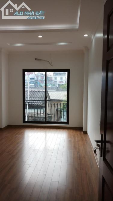 Bán nhà 4 tầng ngõ 167 Hào Nam, gần Ga Cát Linh, 45m2 giá chỉ hơn 4 tỷ - 3