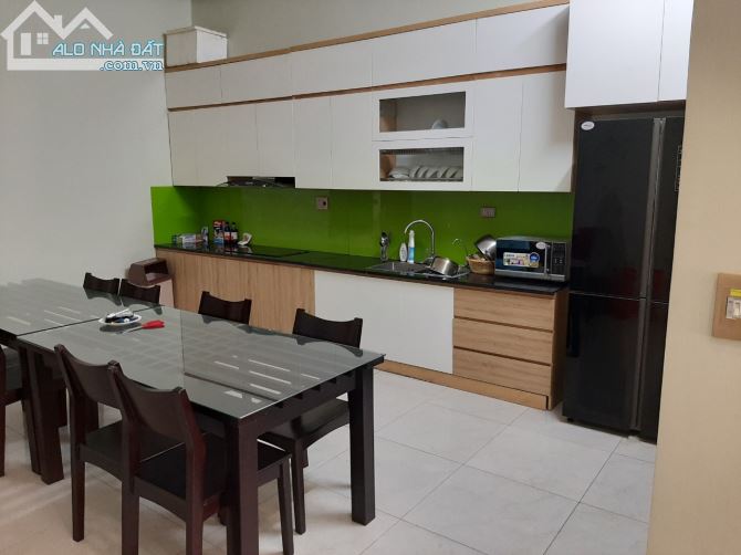 CHÍNH CHỦ CHO THUÊ NHÀ 10 PHÒNG ĐẸP CÓ THANG MÁY GIÁ 30 TRIỆU TẠI TP BẮC NINH - 1