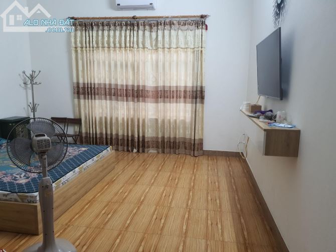 CHO THUÊ NHÀ 8 PHÒNG NGỦ FULL NỘI THẤT GIÁ 15 TRIỆU. VỊ TRÍ GẦN CHỢ ĐỌ LÀN 2 NGỌC HÂN. - 1