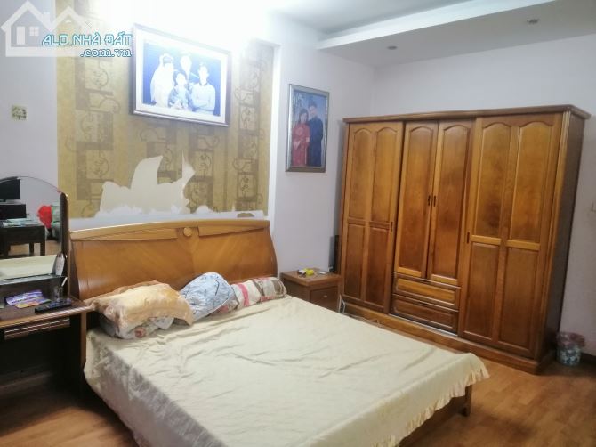 Bán Nhà Mặt Phố Xã Đàn 120m2, 7 Tầng, MT 4.5m, Giá 65 Tỷ.