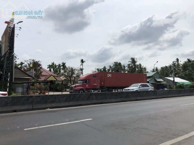 Bán 3500m2 đất TMDV mặt tiền đường QL1A,cách ngã 4 Đồng Tâm 2km,Châu Thành,TG - 1
