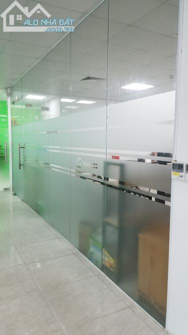 Cho Thuê Văn Phòng Tôn Thất Thuyết-Cầu GiấyTòa OFFICE Chuyên Nghiệp DT 240M2 Gía 40,5tr/th