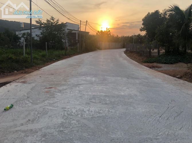 Bán đất phú quốc mặt tiền đại lộ đông tay 1 công đất giá rẻ